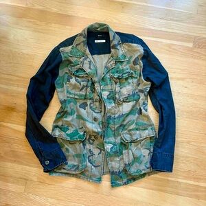 BDG Women’s Camo Field Jacket